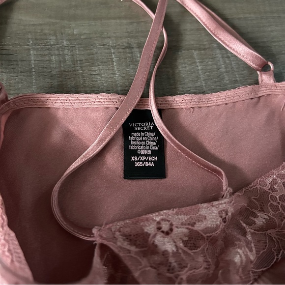 Victoria Secret Lingerie Slip Dress Light Pink - Picture 2 of 2
